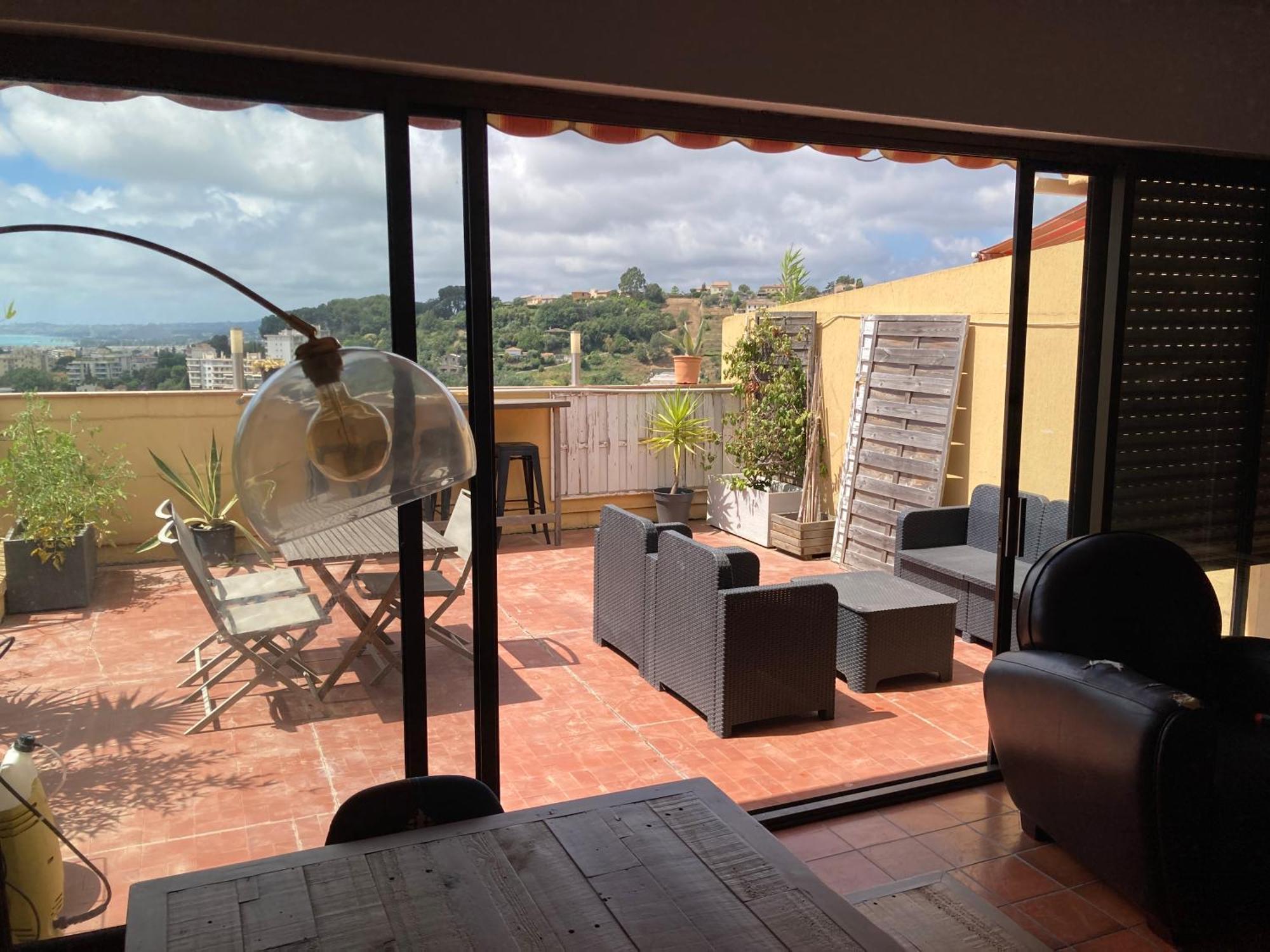 T2 Traversant Avec Une Grande Terrasse Et Piscine กาญเนอ-ซูร์-แมร์ ภายนอก รูปภาพ